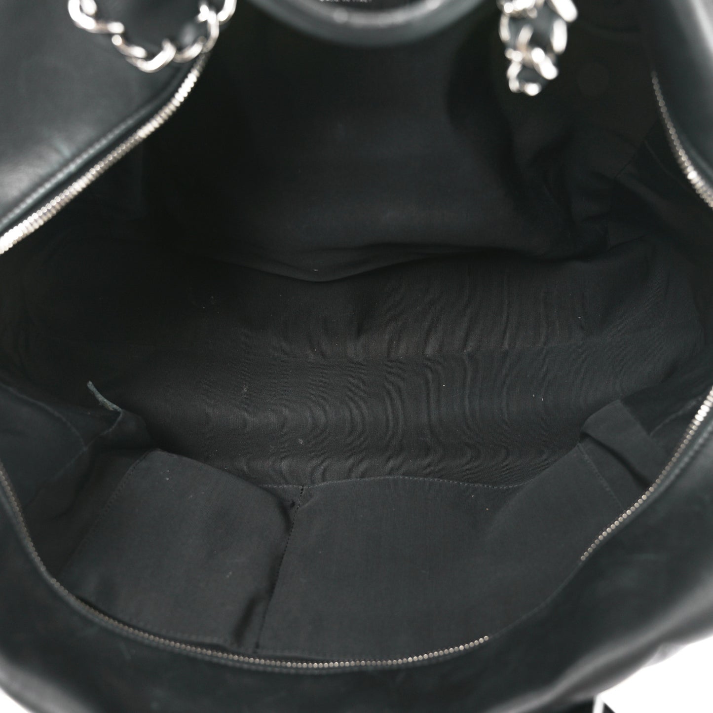 Calfskin Quilted Feather Weight Bowling Bag Black