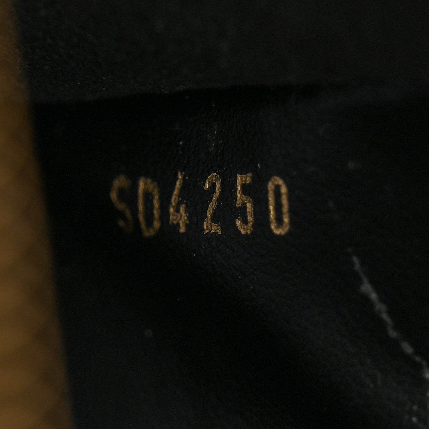 Louis Vuitton Reverse Monogram Giant Double Zip Pochette 9 of 13