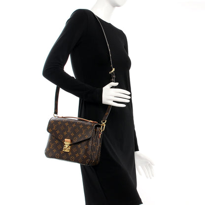 Louis Vuitton Monogram Pochette Metis 2 of 8