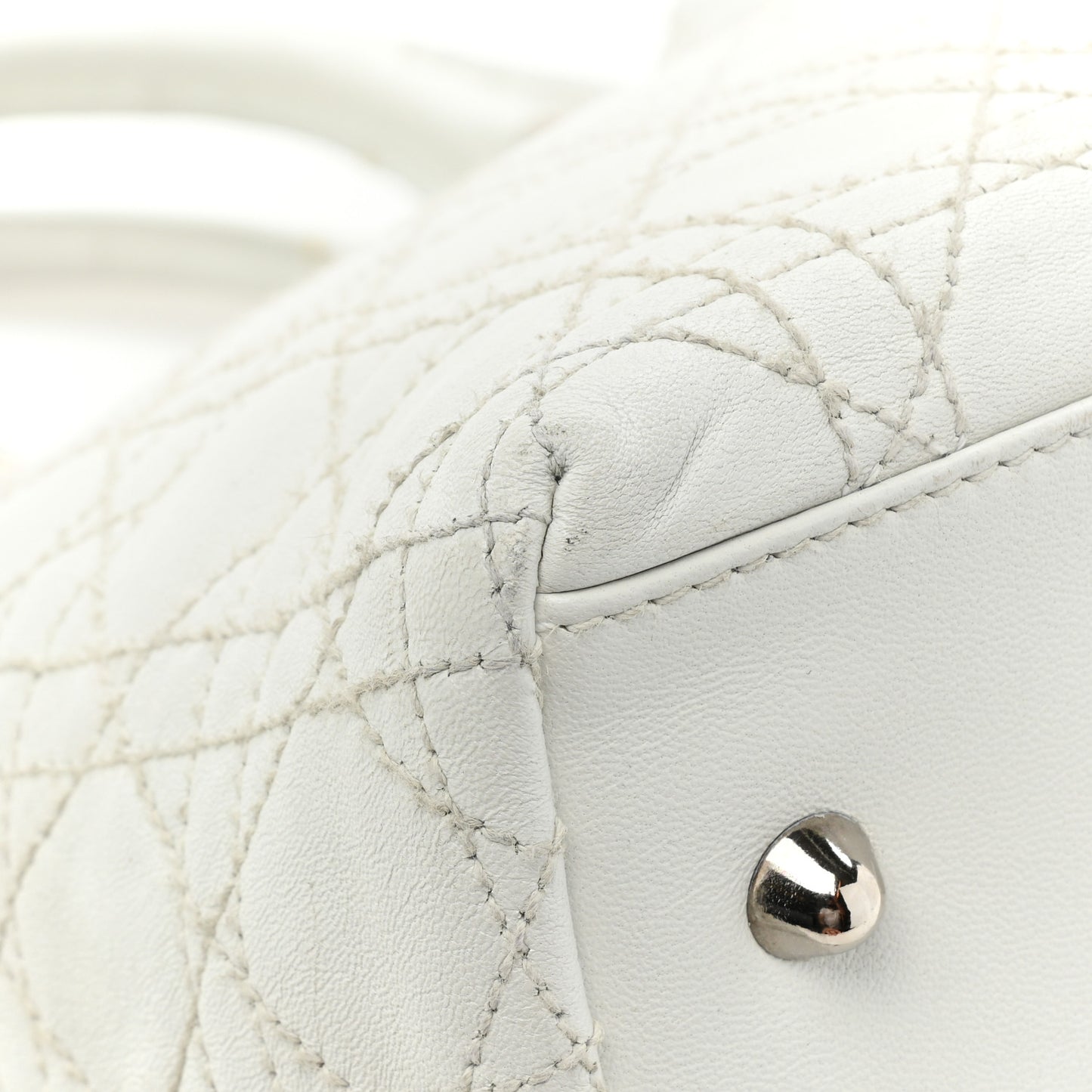 Lambskin Cannage Medium Soft Lady Dior White