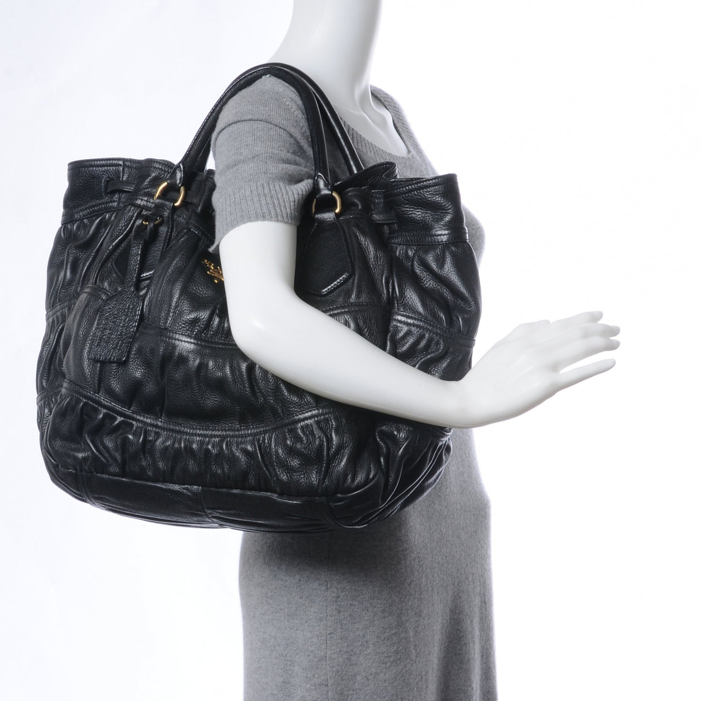 Leather Gaufre Drawstring XL Nero Black