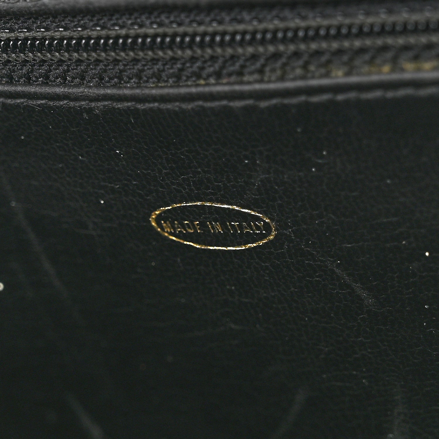 Chanel Caviar Vanity Train Case Black 1940494 – FASHIONPHILE