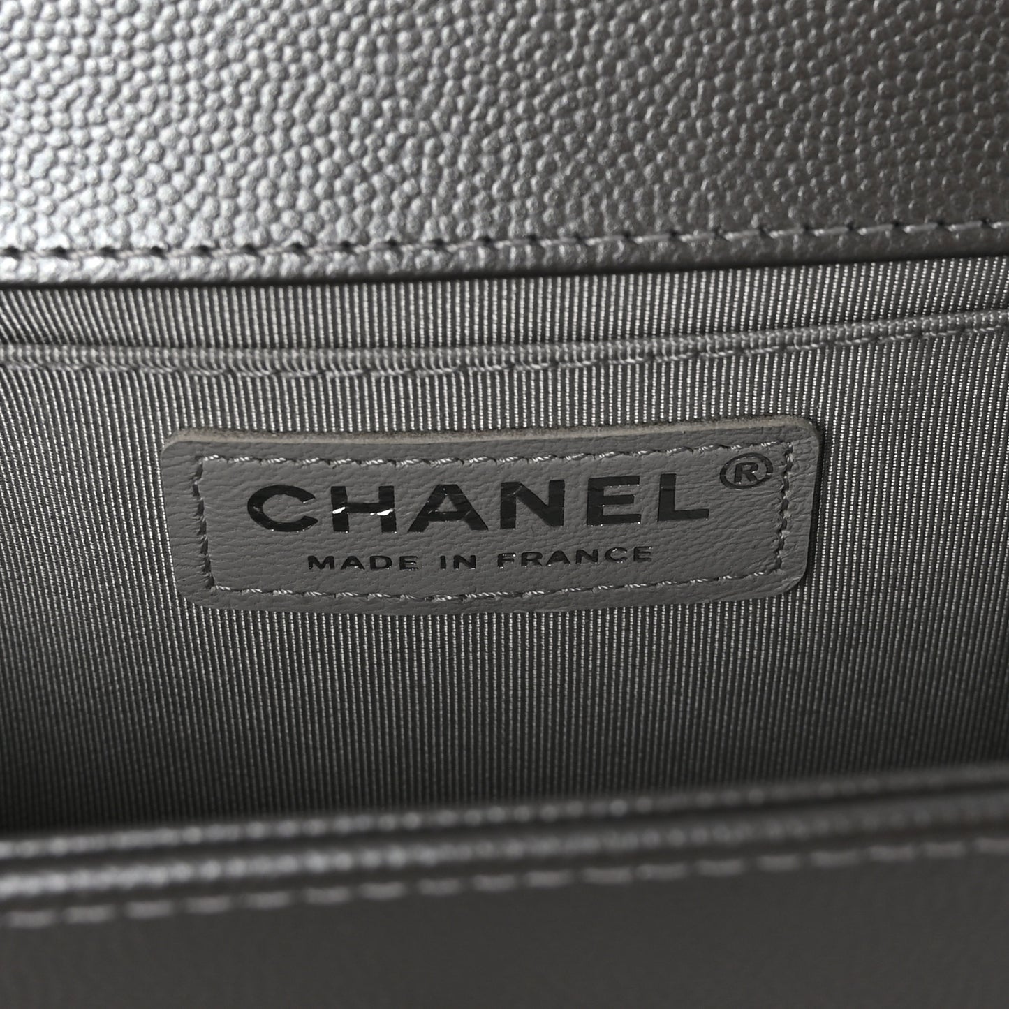 Metallic Caviar Quilted Medium Boy Flap Silver