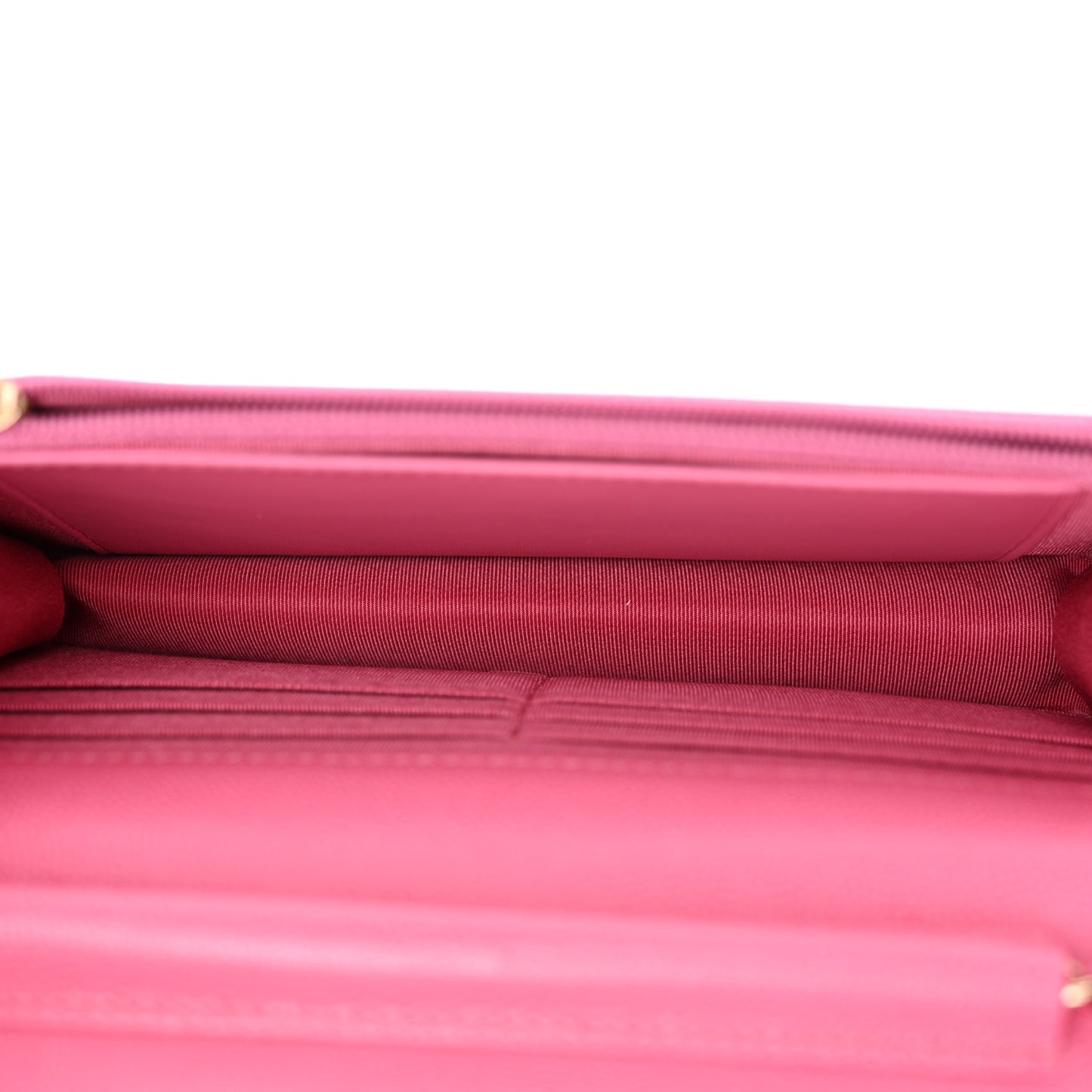 Caviar Quilted Wallet on Chain WOC Pink