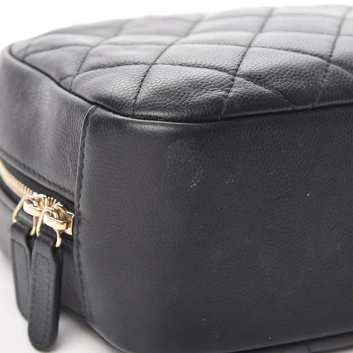 Caviar Quilted Curvy Pouch Cosmetic Case Black