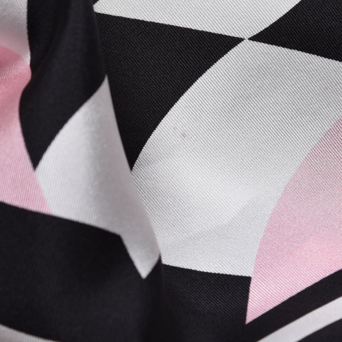 Silk CC La Pausa Square Scarf Black Pink