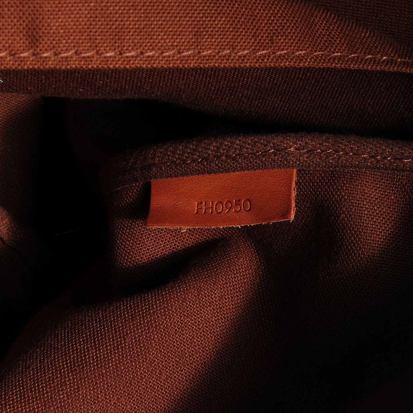 Monogram Saumur 43
