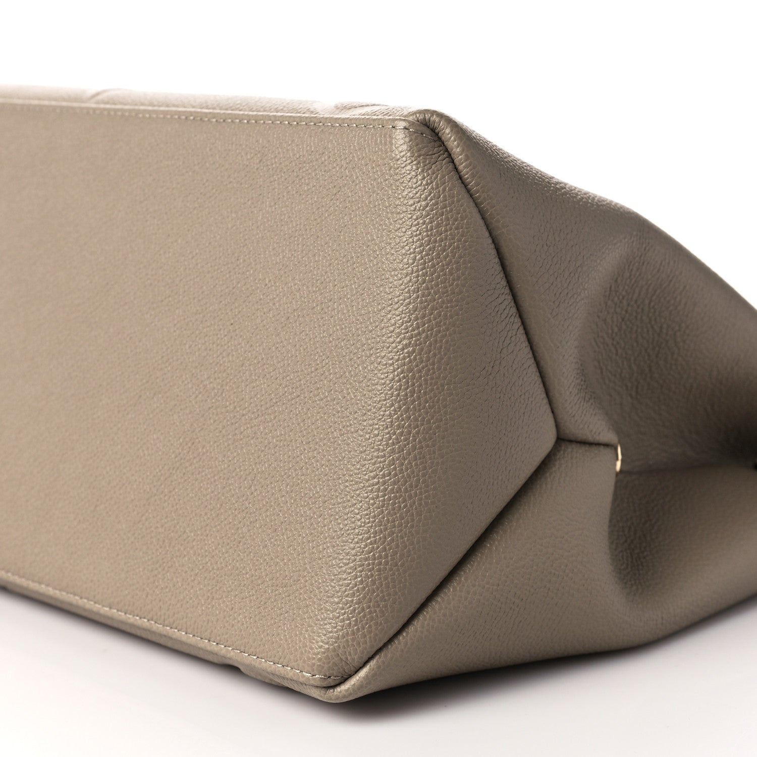 Louis Vuitton Empreinte Monogram Giant Grand Palais Tourterelle 8 of 8