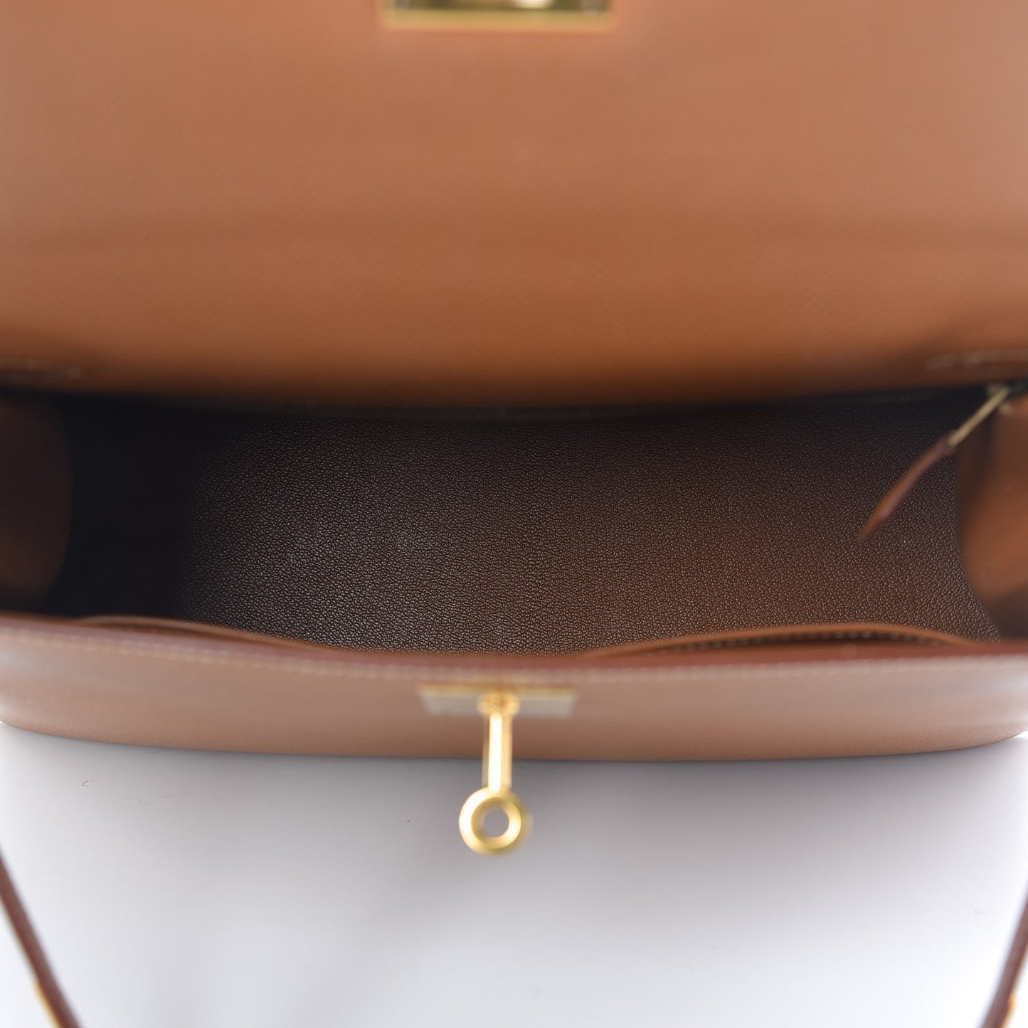 Epsom Kelly Sellier 28 Gold