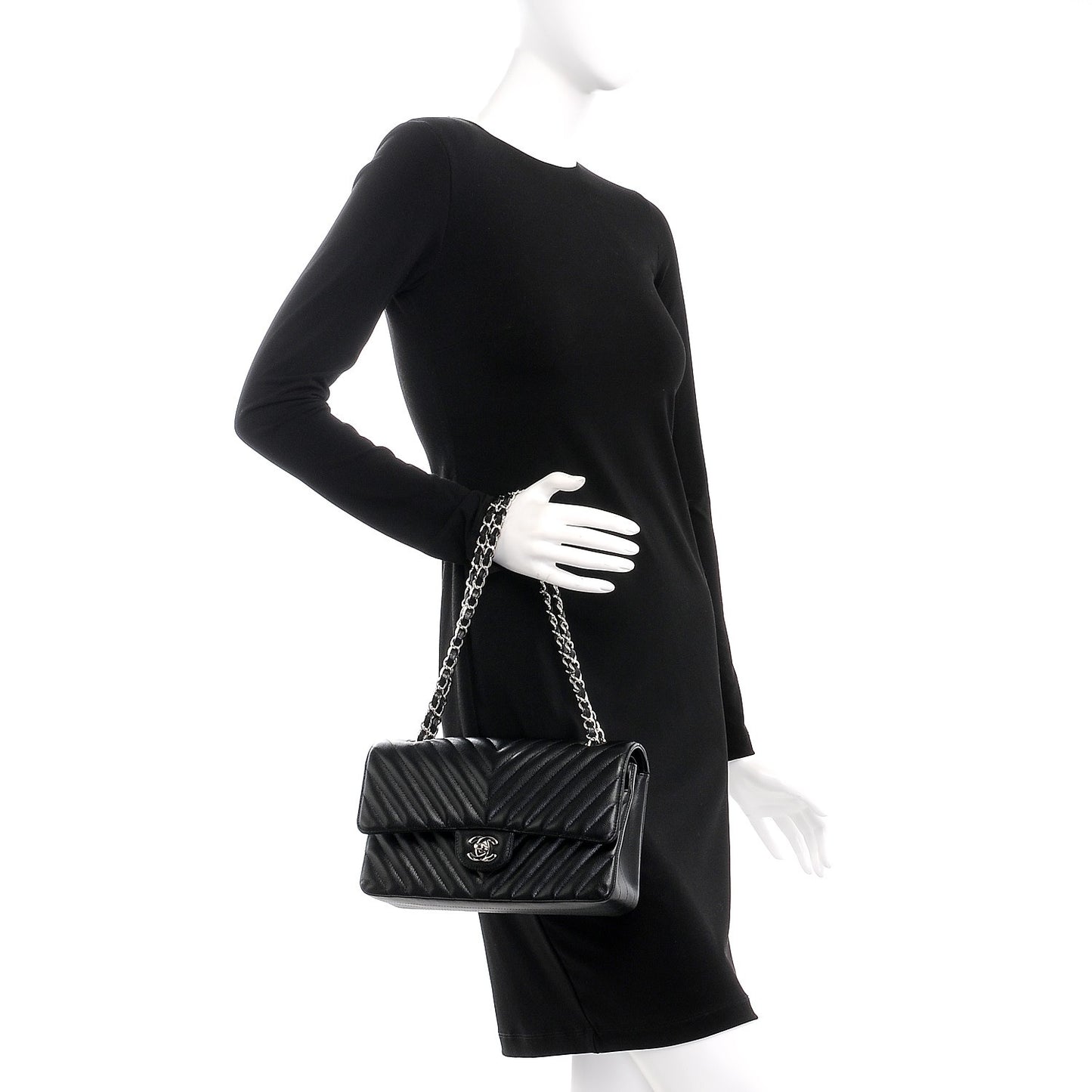 Caviar Chevron Quilted Medium Double Flap Black