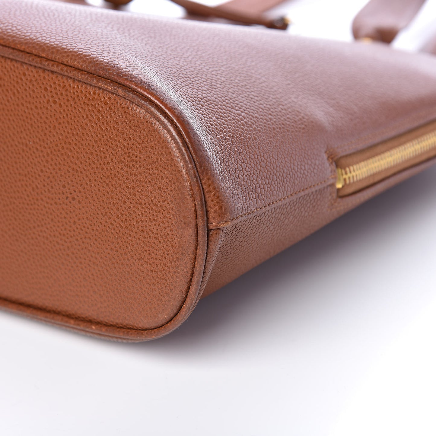 Caviar Large CC Shoulder Bag Brown