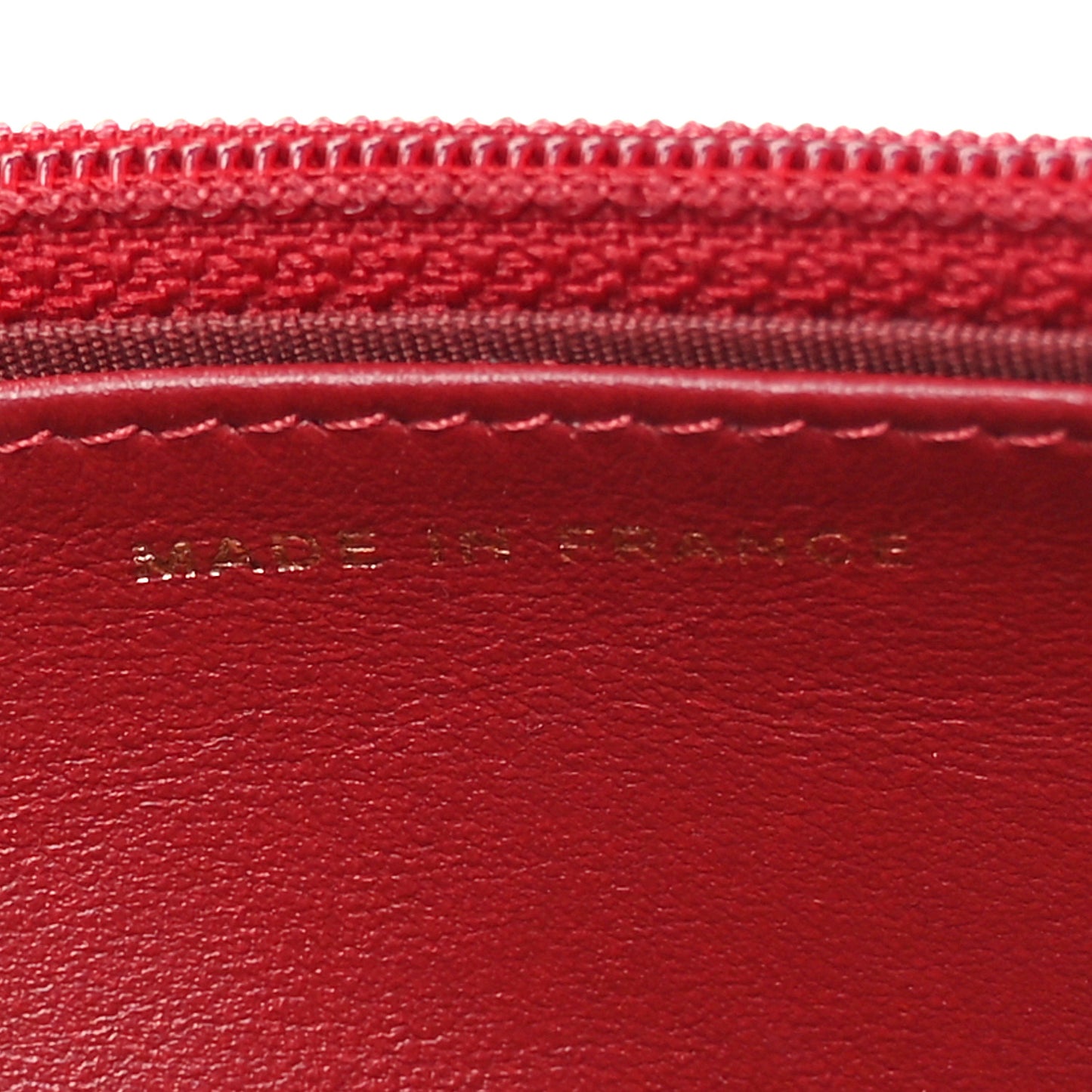 Caviar Quilted Boy Wallet On Chain WOC Red