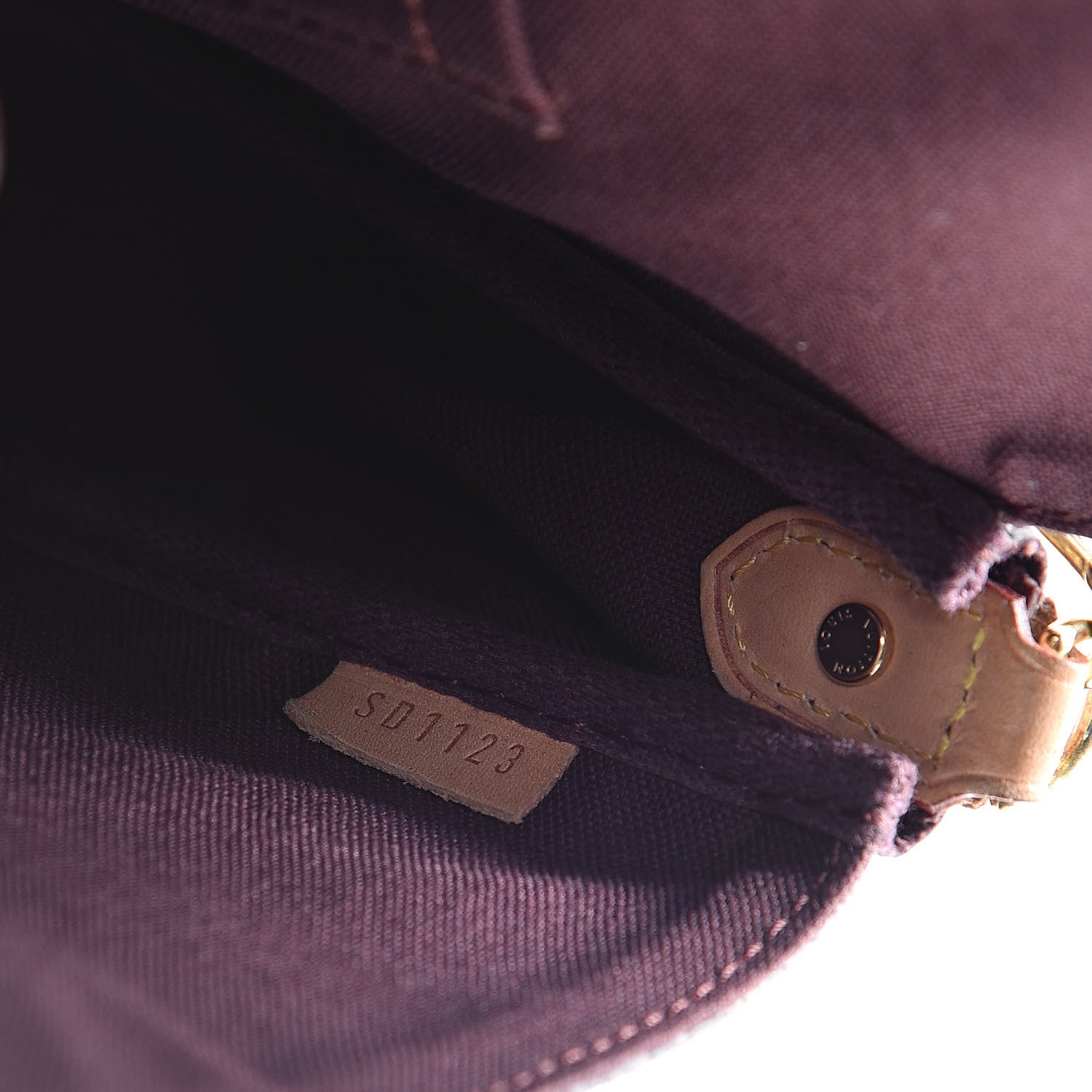 Louis Vuitton Monogram Favorite MM 8 of 11