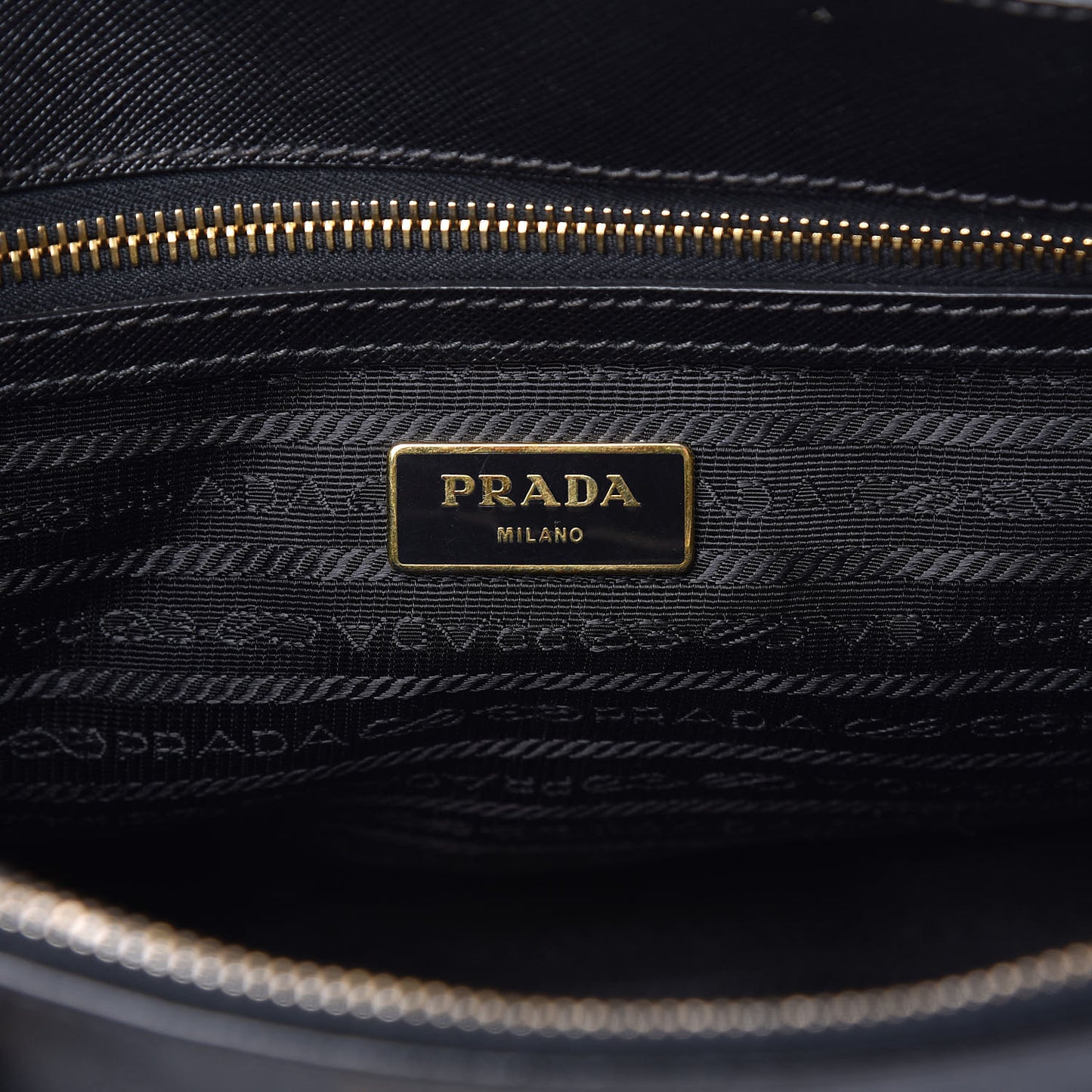 Saffiano Small Galleria Double Zip Tote Black