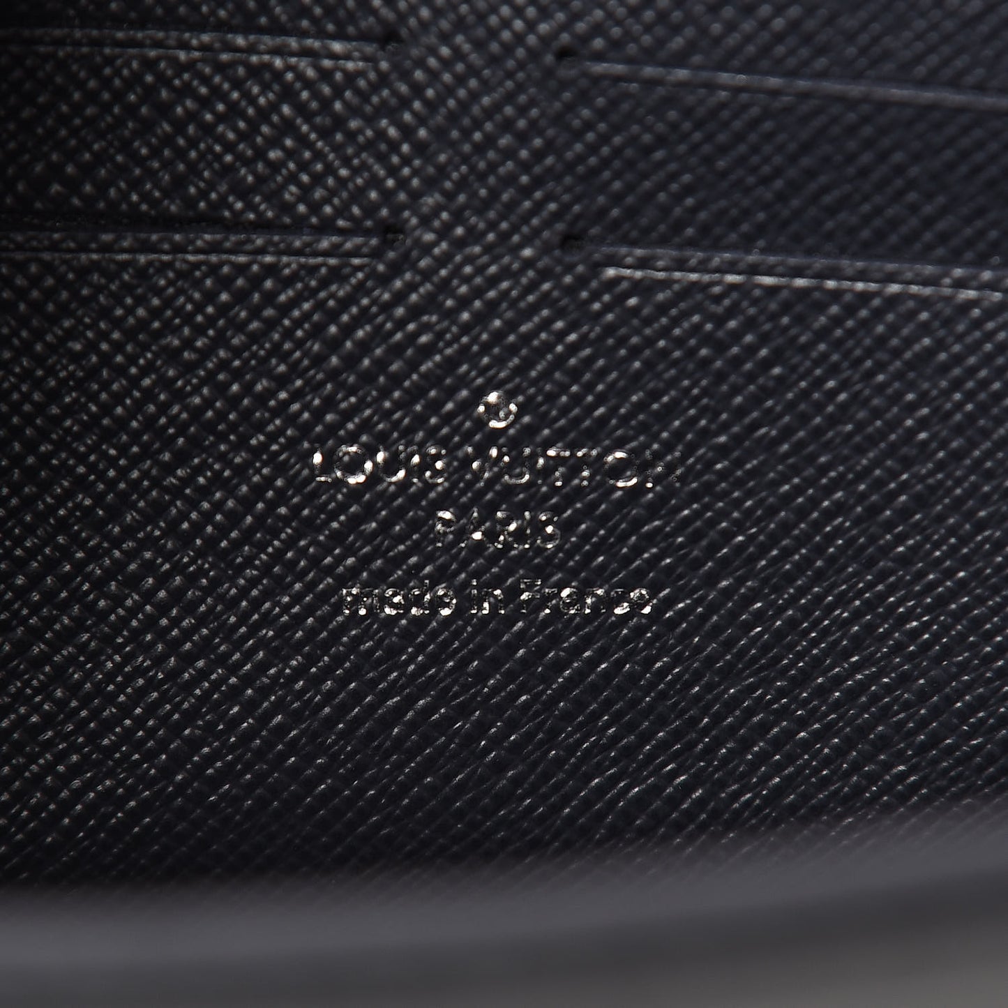 Savane Monogram Chapman Pochette Voyage GM Dune