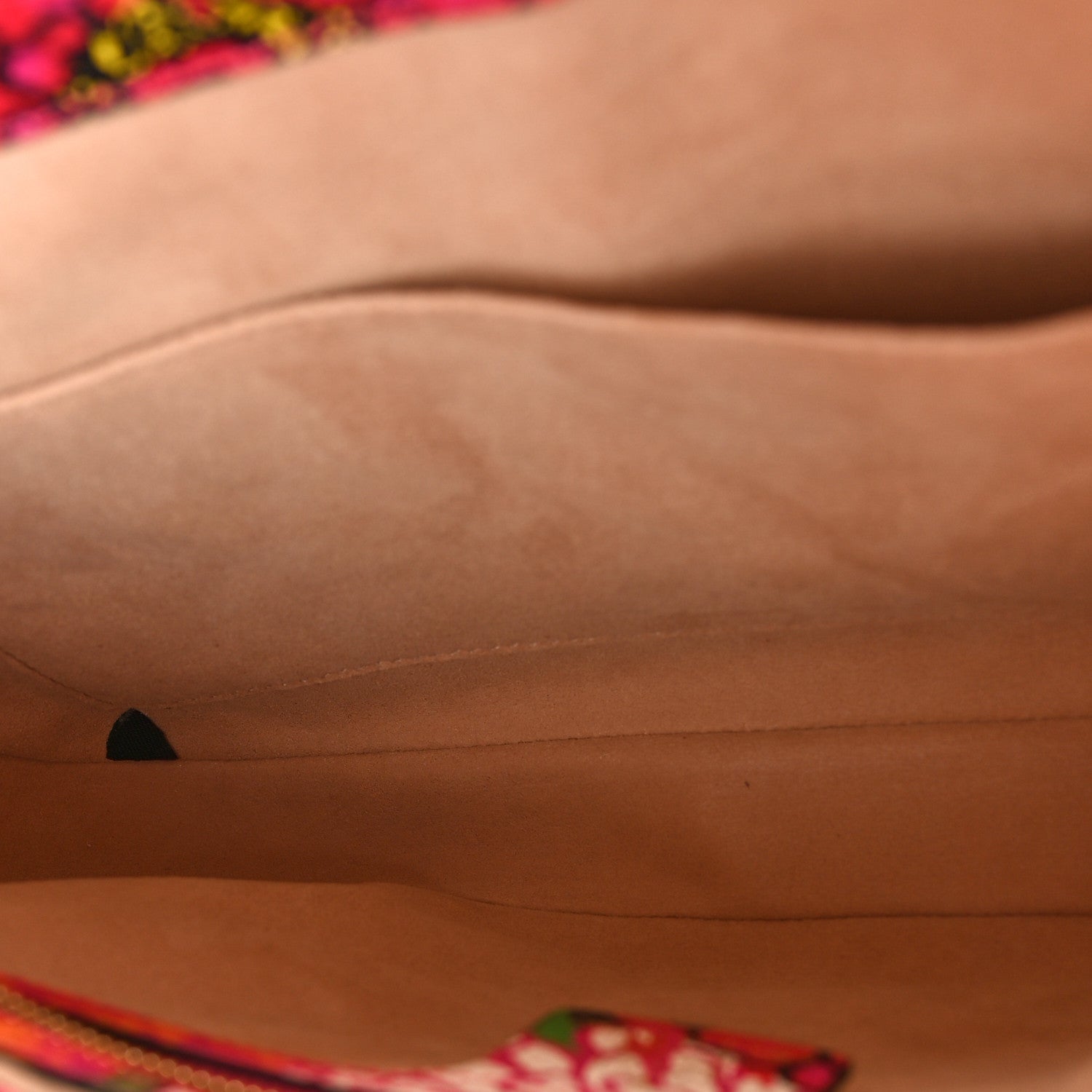 Gucci X KEN SCOTT Textured Calfskin Pomponica Print Small Jackie 1961 Hobo Multicolor Fuxia Pompon 5 of 9