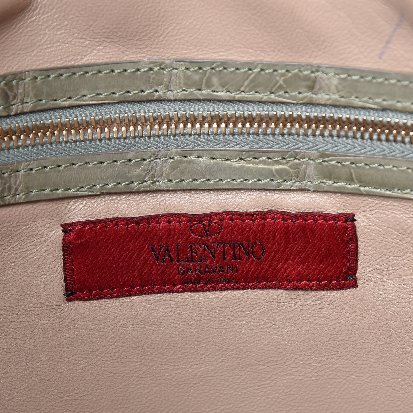 Alligator Oversized Rockstud Zip Wristlet Pouch Green