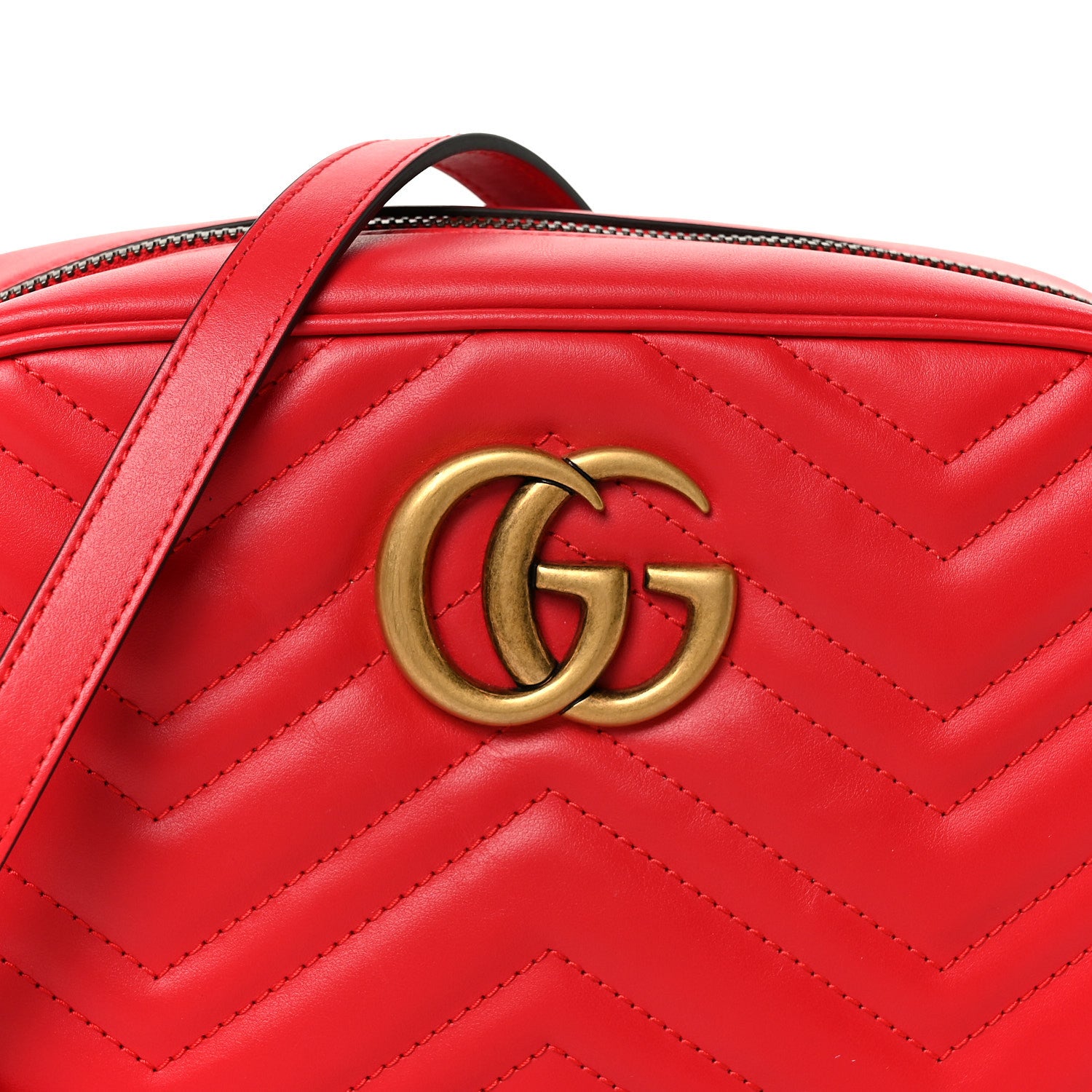 Gucci Calfskin Matelasse Small GG Marmont Chain Shoulder Bag