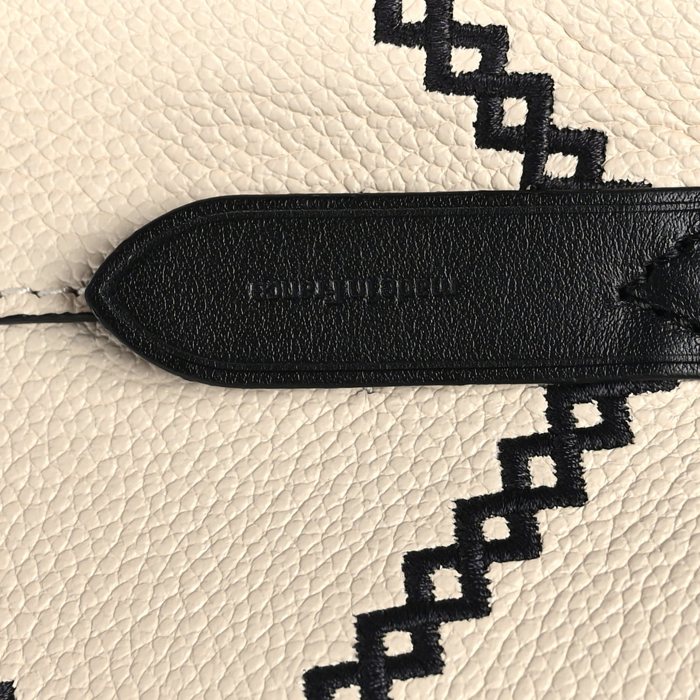 Empreinte Monogram Giant Broderies Neonoe MM Cream Black