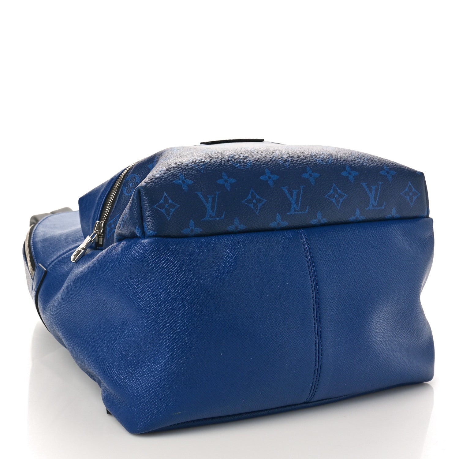 Louis Vuitton LOUIS VUITTON Taiga Monogram Discovery Backpack PM Cobalt 4 of 8