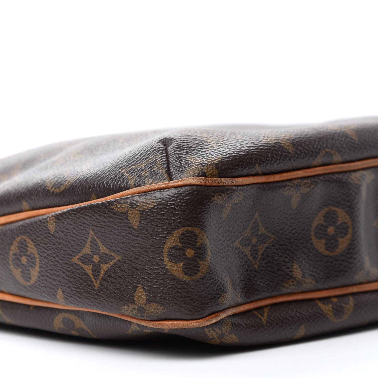 Louis Vuitton Monogram Odeon PM 9 of 20