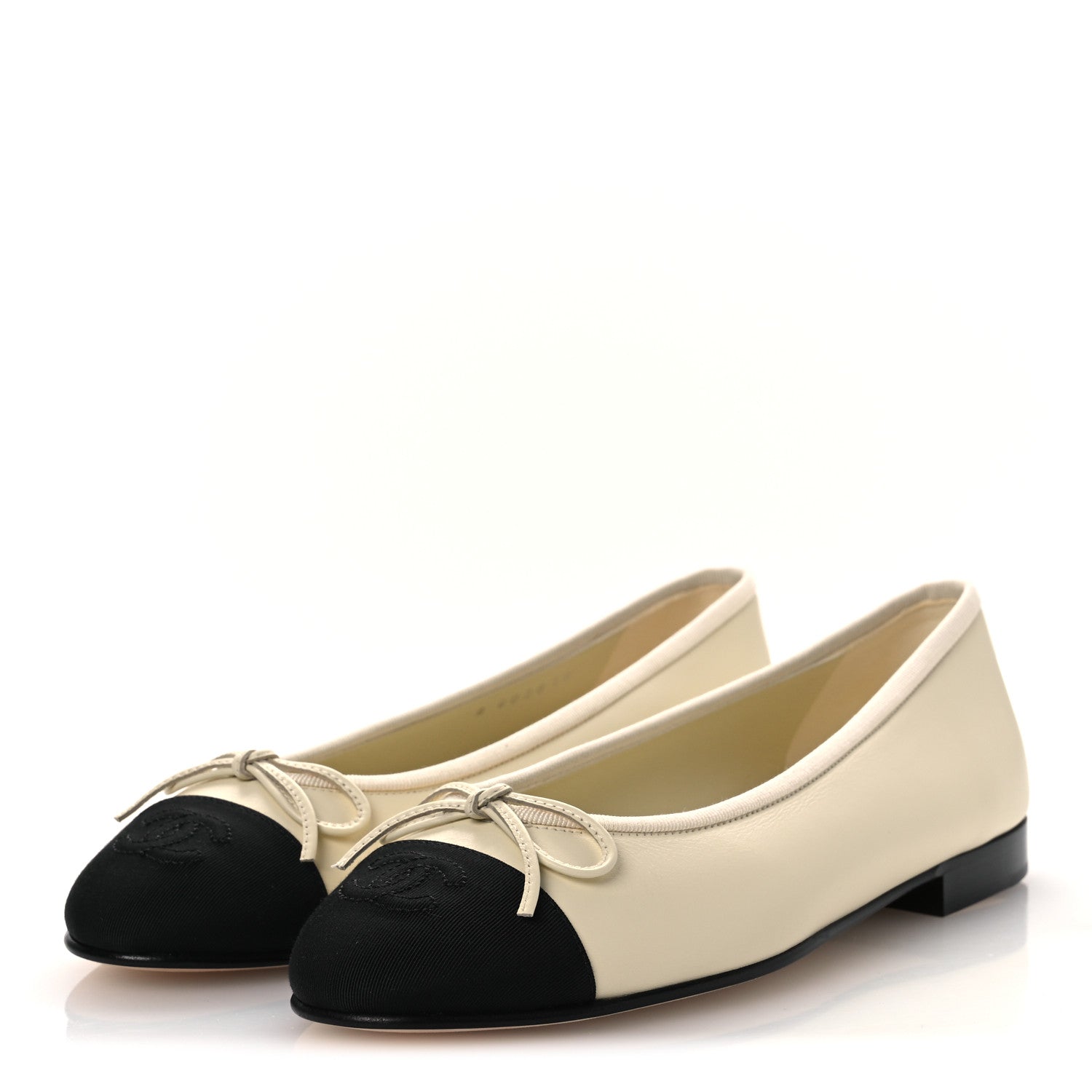 Chanel Calfskin Grosgrain Cap Toe CC Ballerina Flats 37 Ivory Black 4 of 12