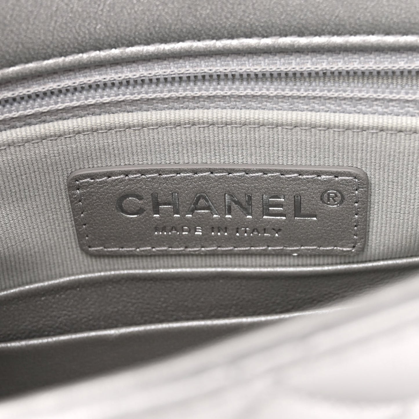 Metallic Lambskin Quilted Mini Maxi CC Flap Argent