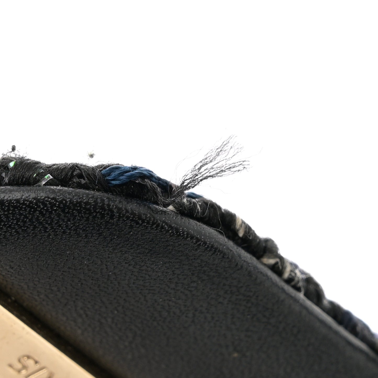 Tweed Medium Pearl Handle Flap Black Ecru