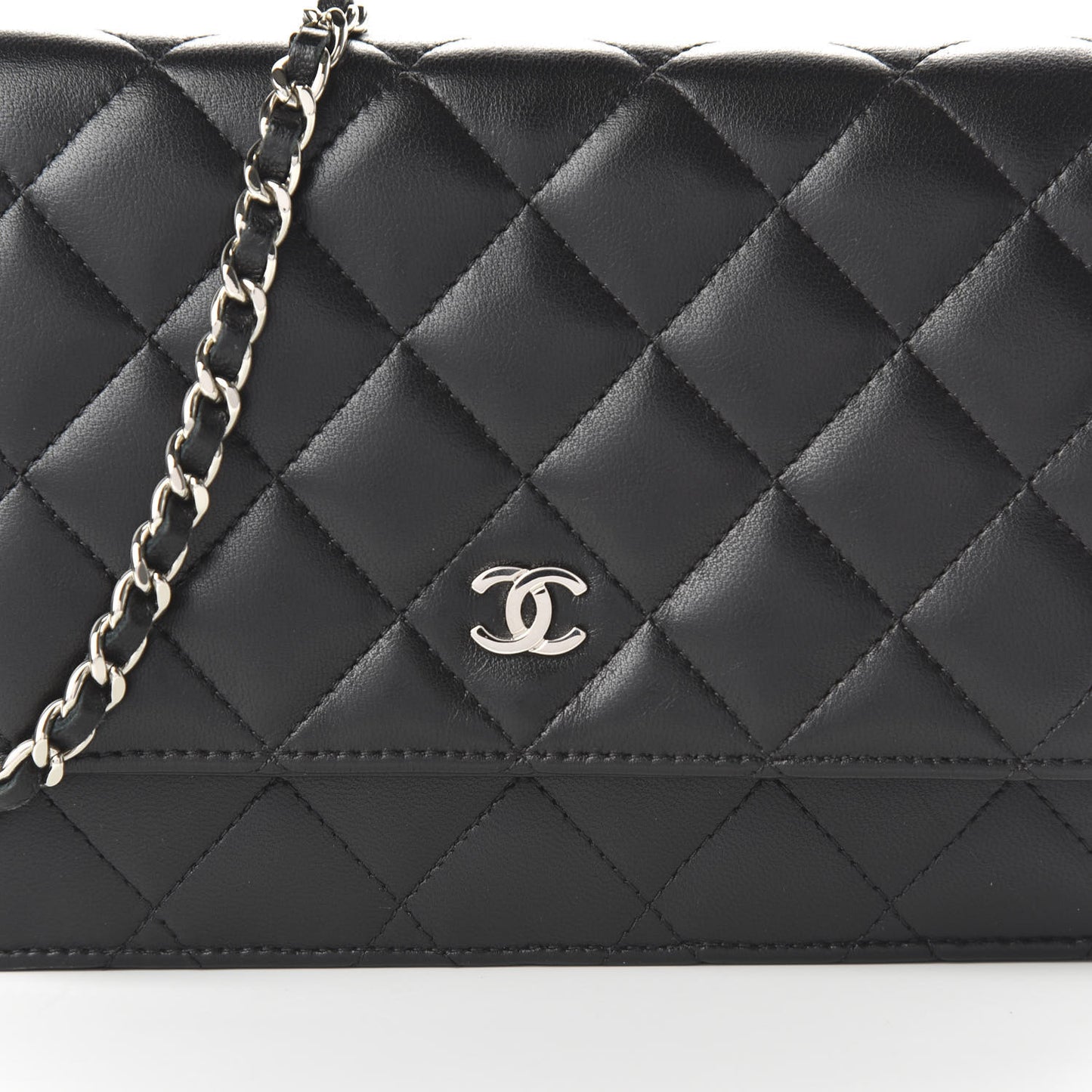 Lambskin Quilted Wallet On Chain WOC Black