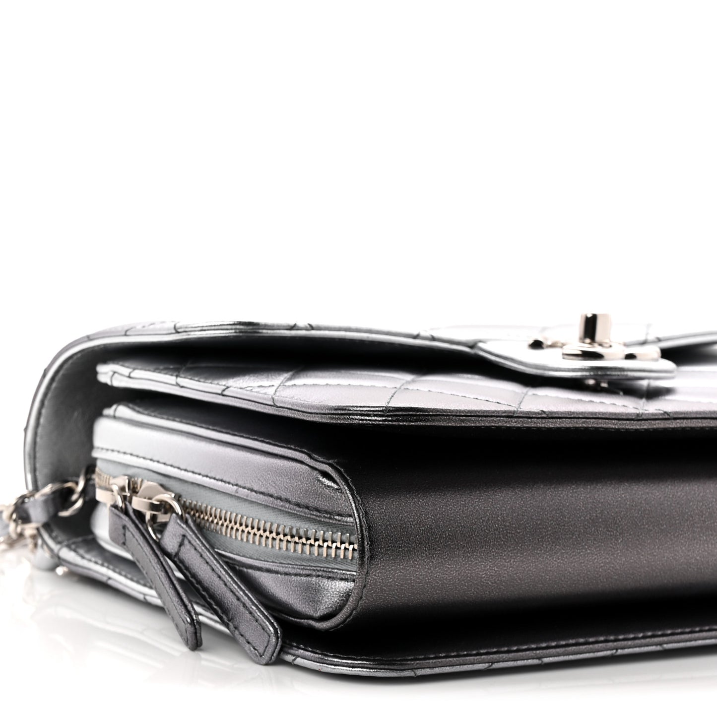 Metallic Lambskin Large Like A Wallet Flap Silver