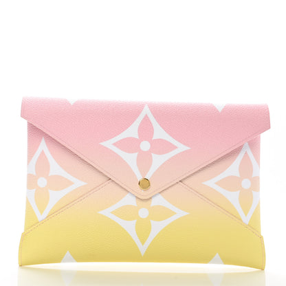 Louis Vuitton Monogram Giant By The Pool Kirigami Pochette Set 3 of 7