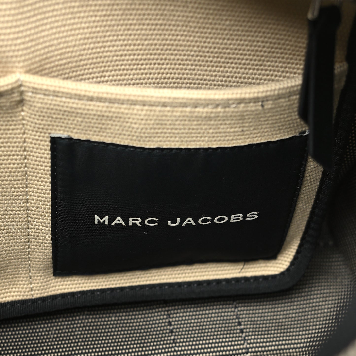 MARC JACOBS Jacquard Medium The Traveler Tote Bag Warm Sand