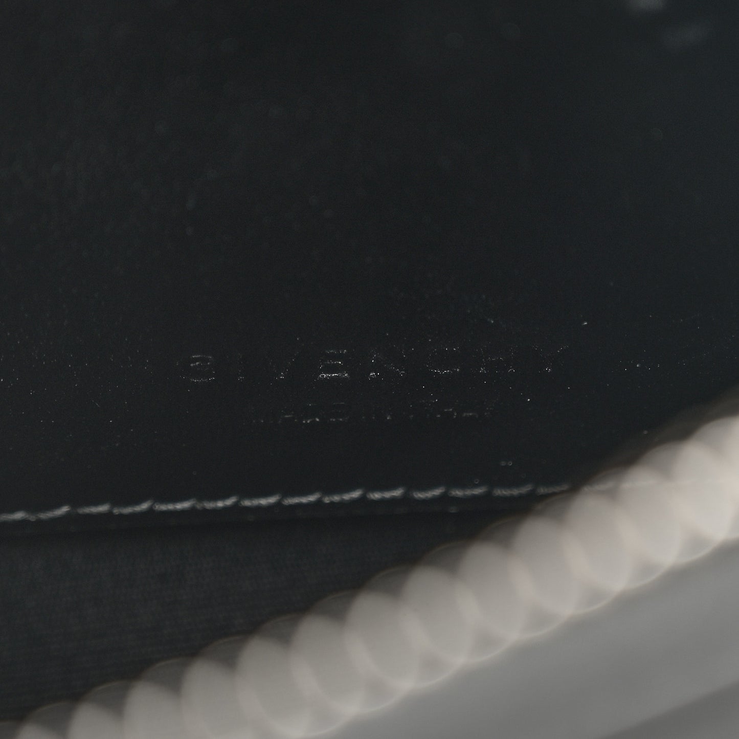 Smooth Calfskin Nano Antigona Black