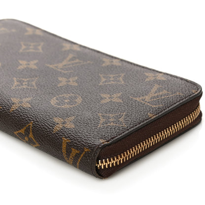 Louis Vuitton Monogram Zippy Wallet 9 of 9