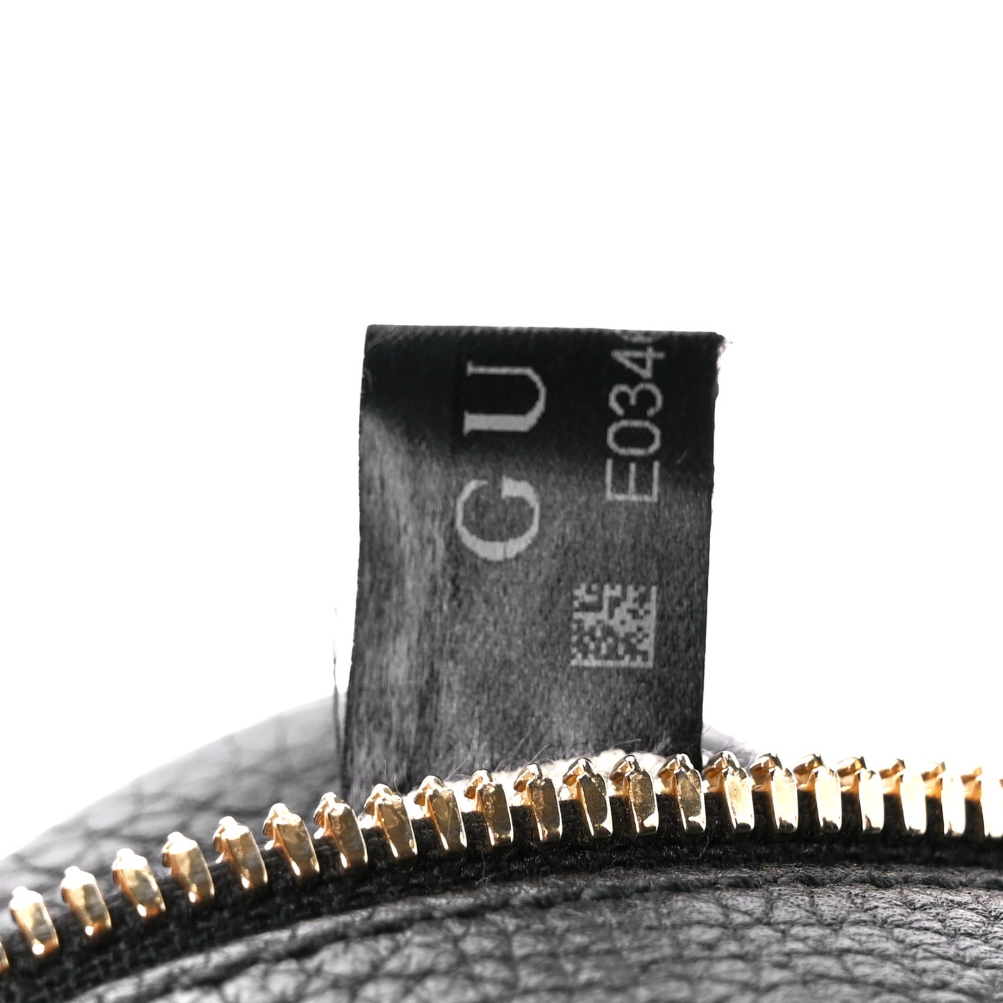 Pebbled Calfskin Small Soho Disco Bag Black