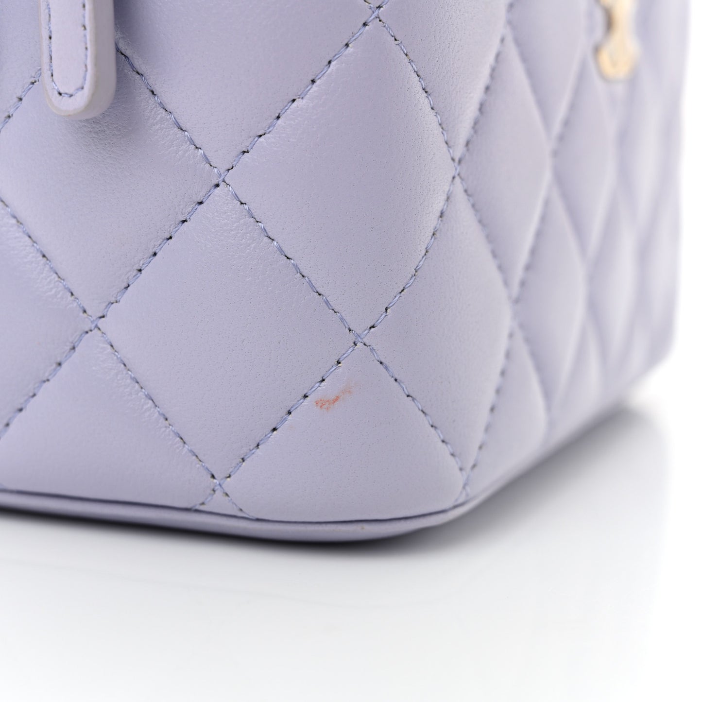 Lambskin Quilted Small Top Handle Vanity Case With Chain Light Purple
