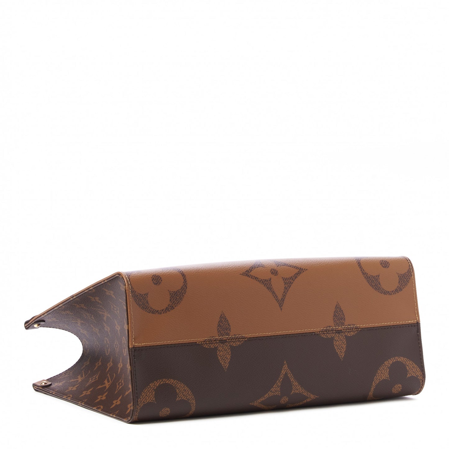 Reverse Monogram Giant Onthego MM