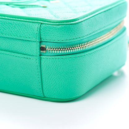 Chanel Caviar Quilted Medium CC Filigree Vanity Case Green 11 of 16