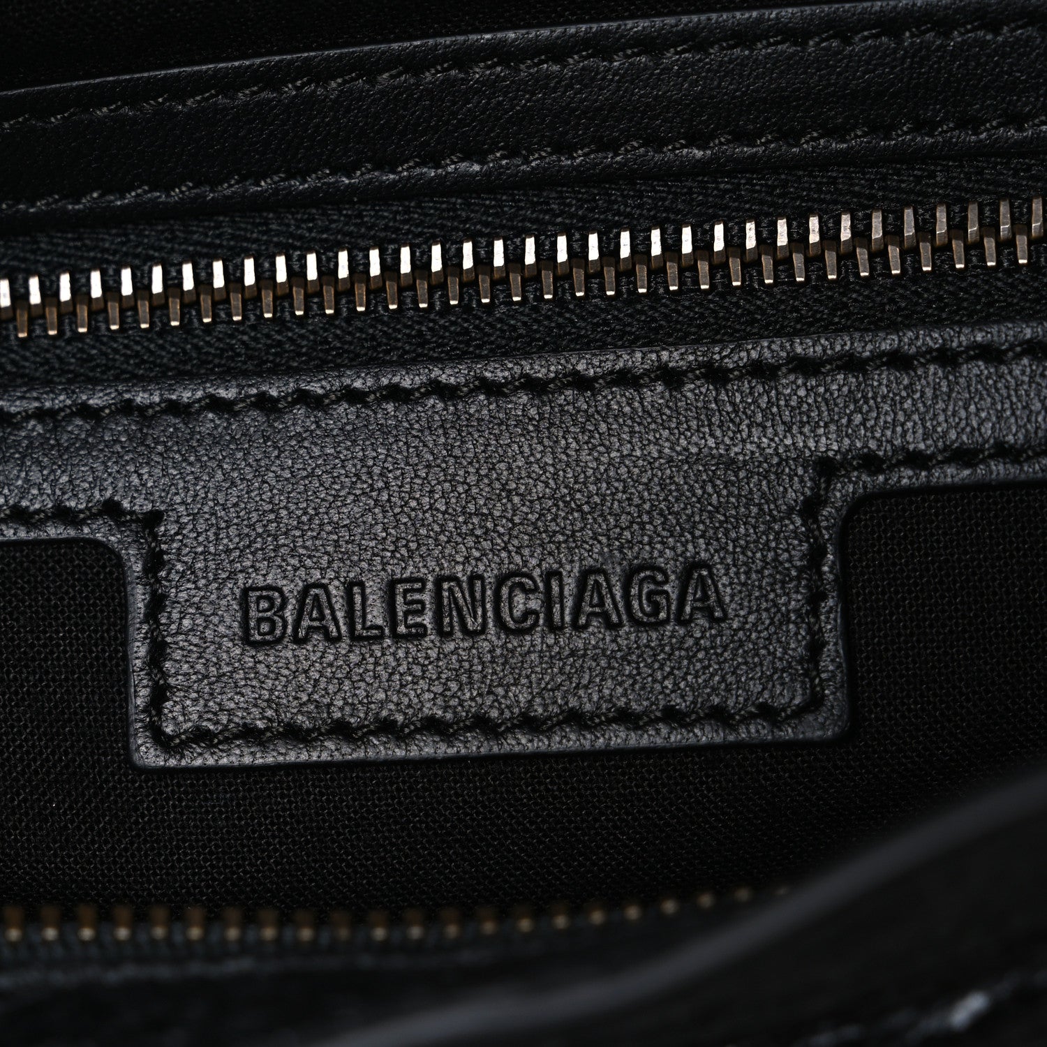 Balenciaga Agneau Arena Classic Hardware Small Le City Black 6 of 10
