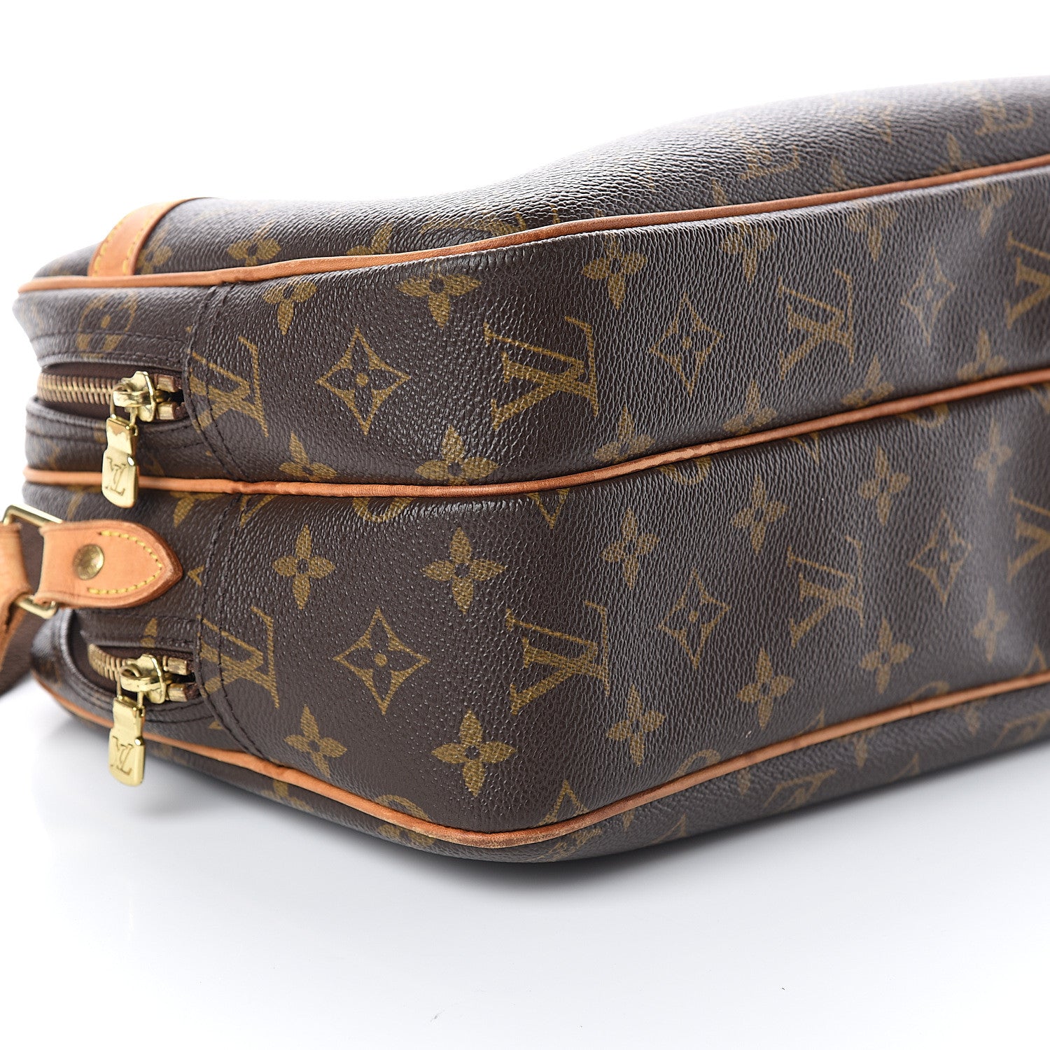 Louis Vuitton Monogram Reporter PM 8 of 9