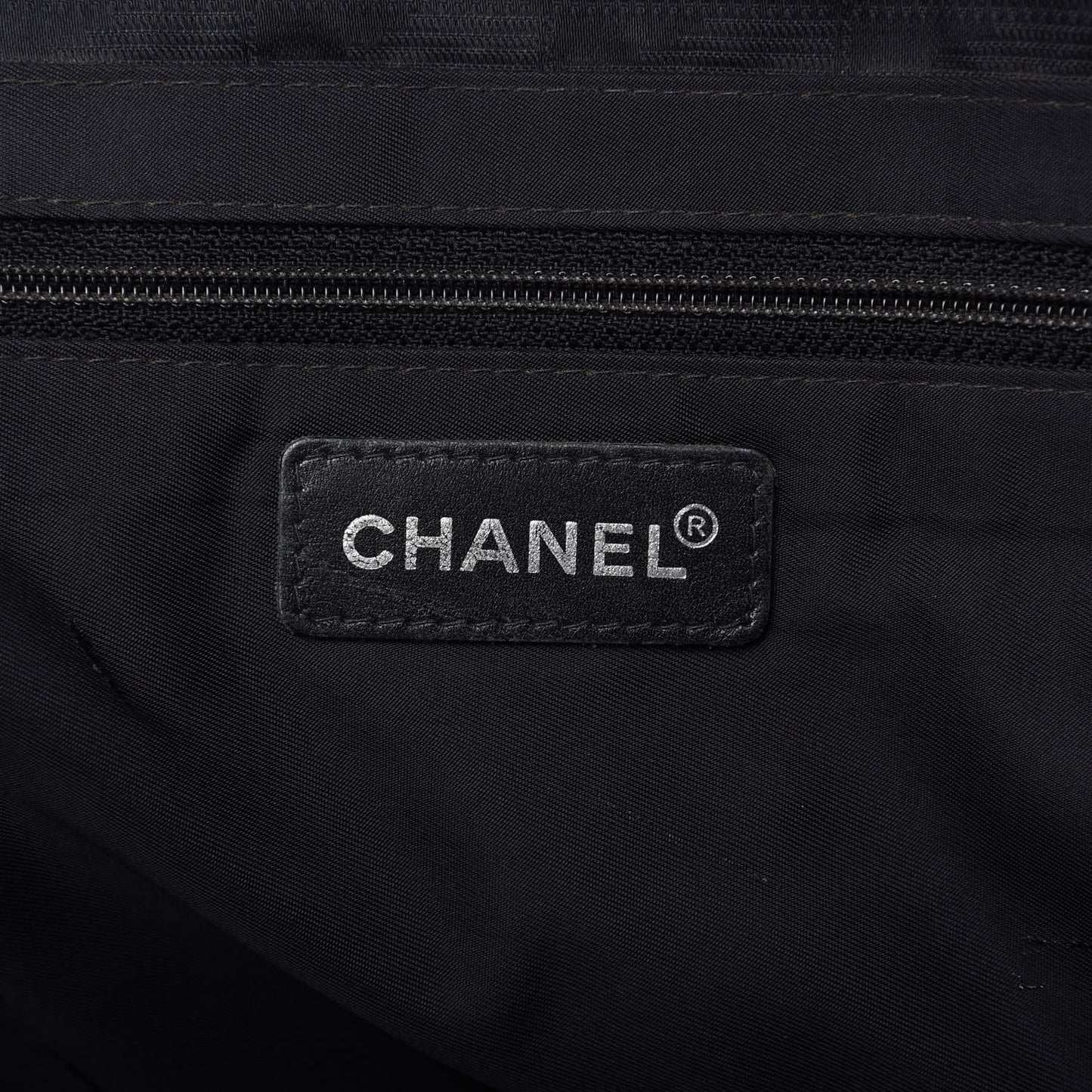Nylon Medium Travel Tote Black