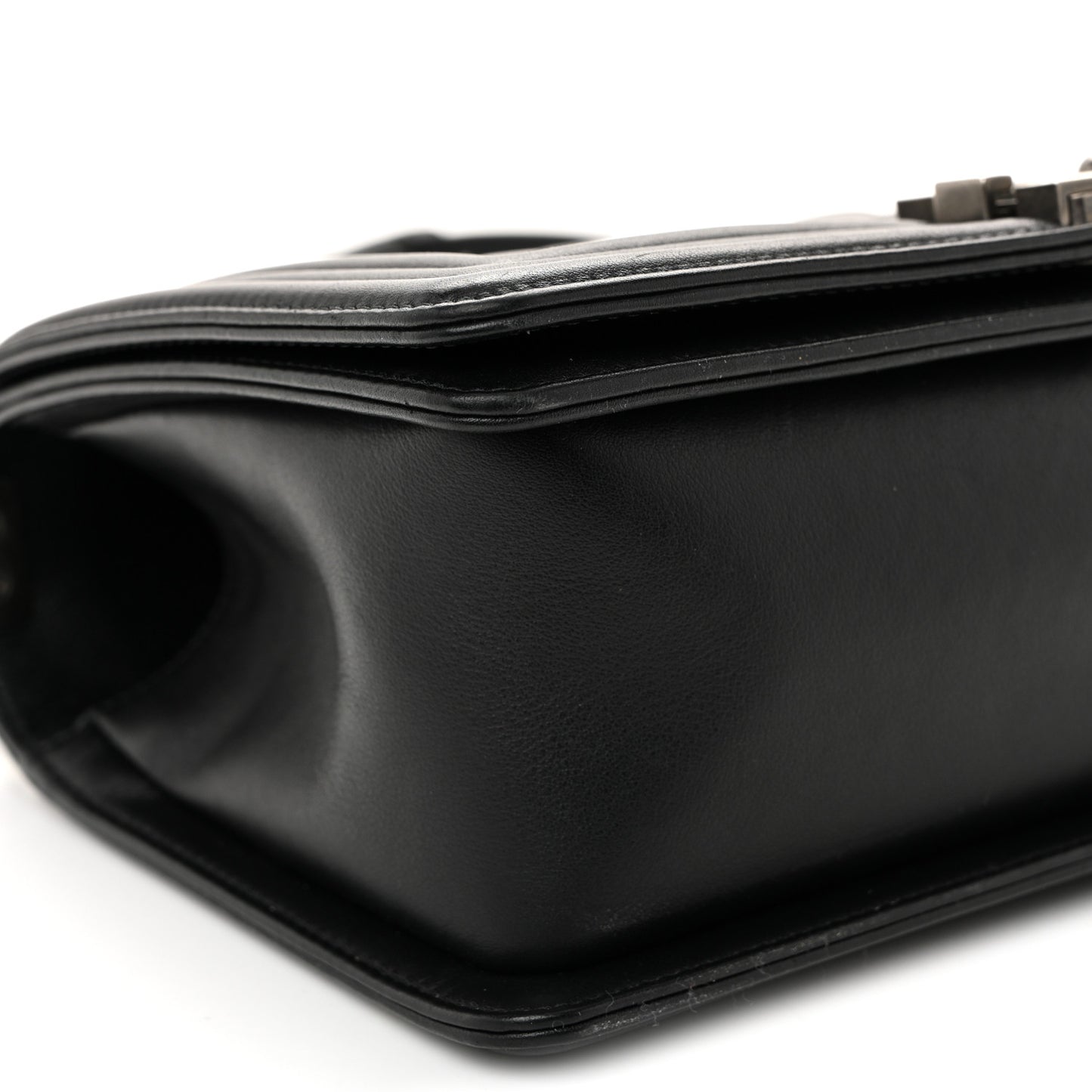 Lambskin Quilted Medium Boy Flap Black