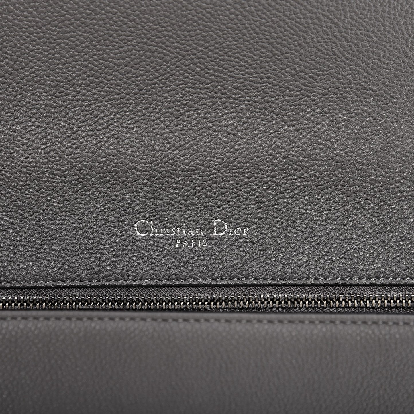 Grained Calfskin Medium Diorama Flap Bag Gris