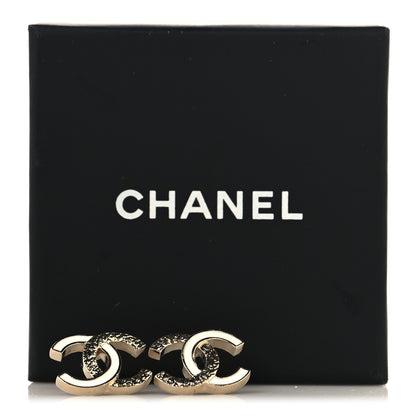 Chanel Enamel CC Textured Earring Gold White 5 of 5