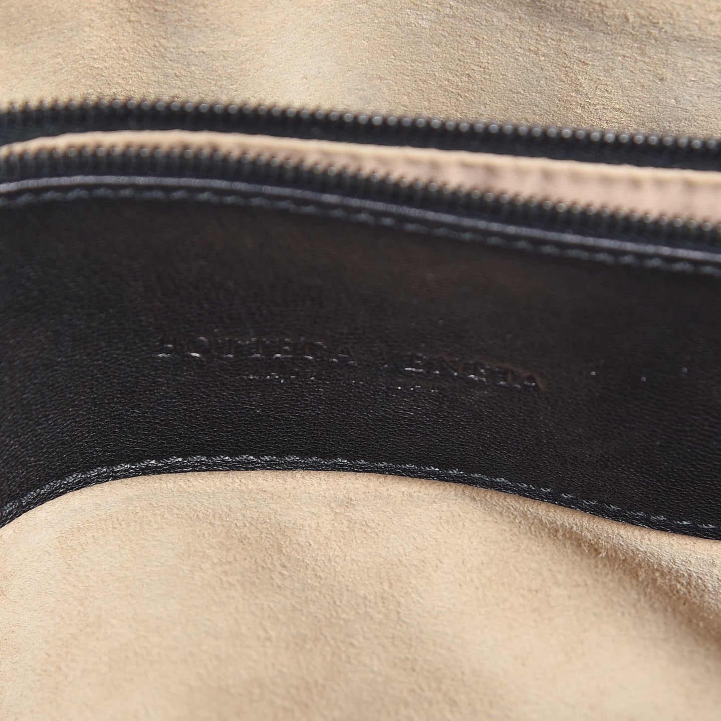 Nappa Intrecciato Briefcase Black