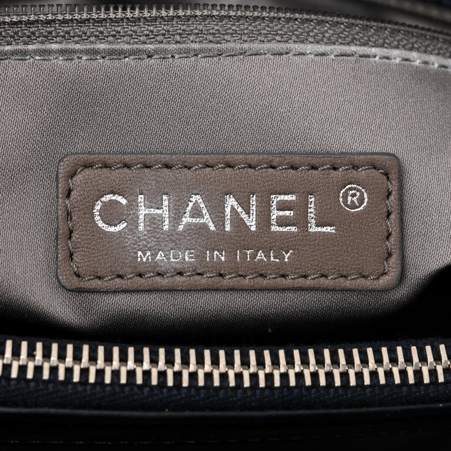 Glazed Calfskin Quilted CC XL Single Flap Navy
