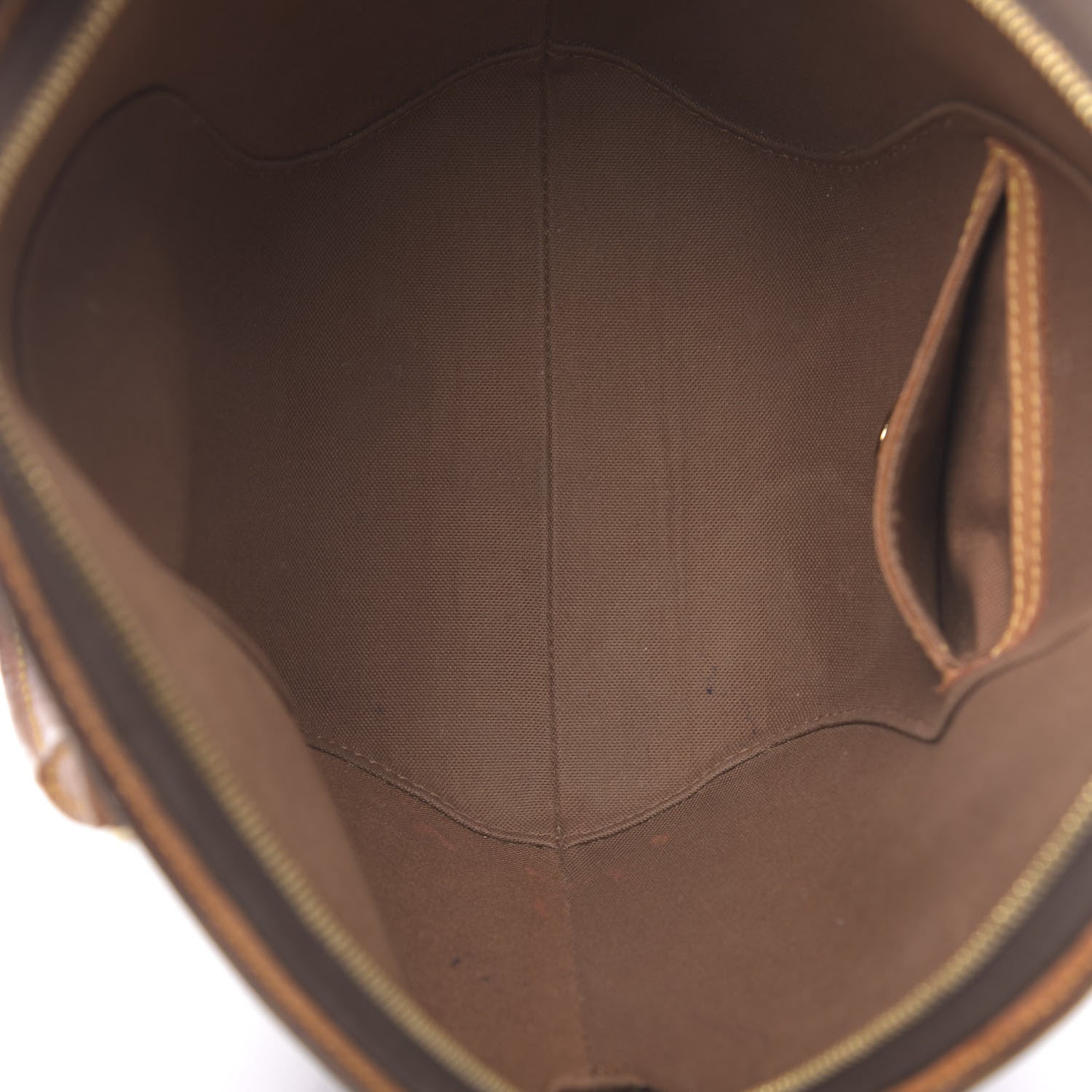 Louis Vuitton Monogram Ellipse PM 5 of 17