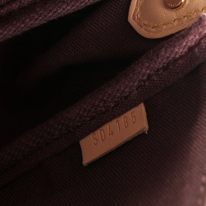 Louis Vuitton Monogram Favorite MM 8 of 8