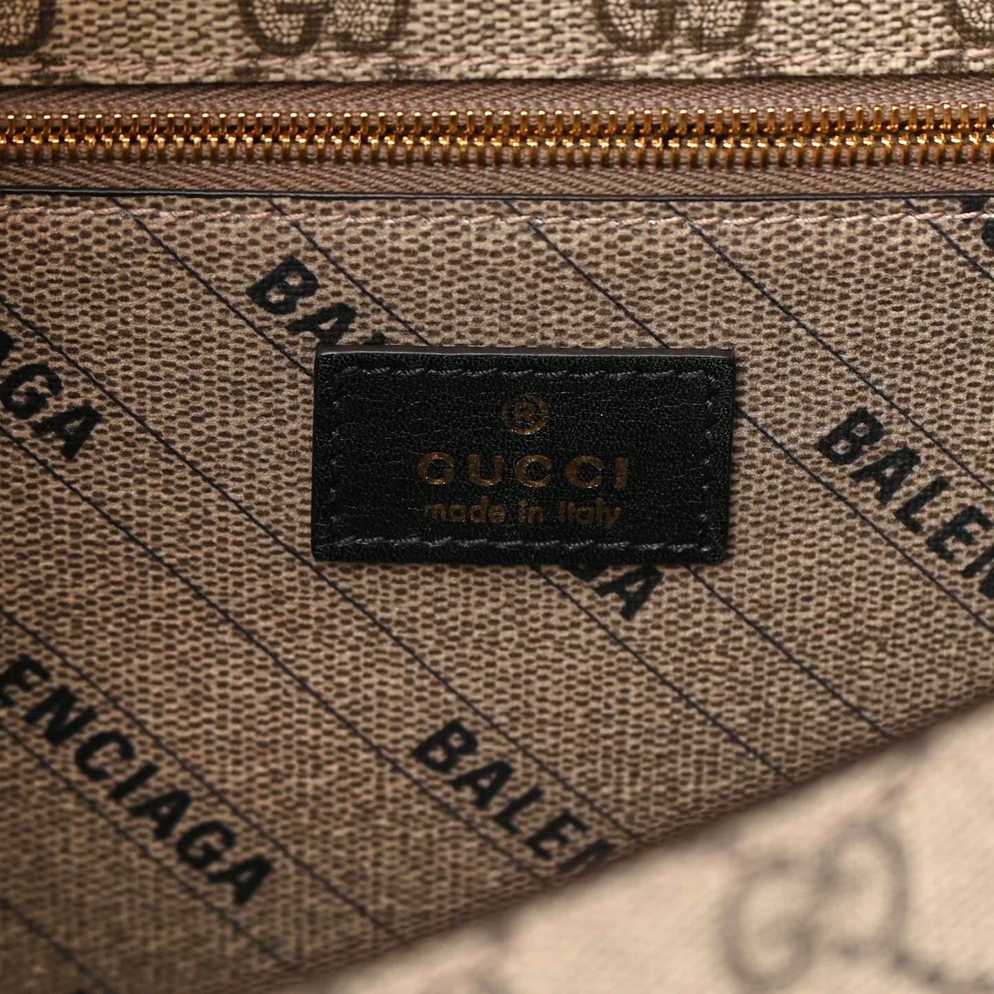X GUCCI GG Supreme Monogram Medium Hourglass Top Handle Bag Beige Ebony