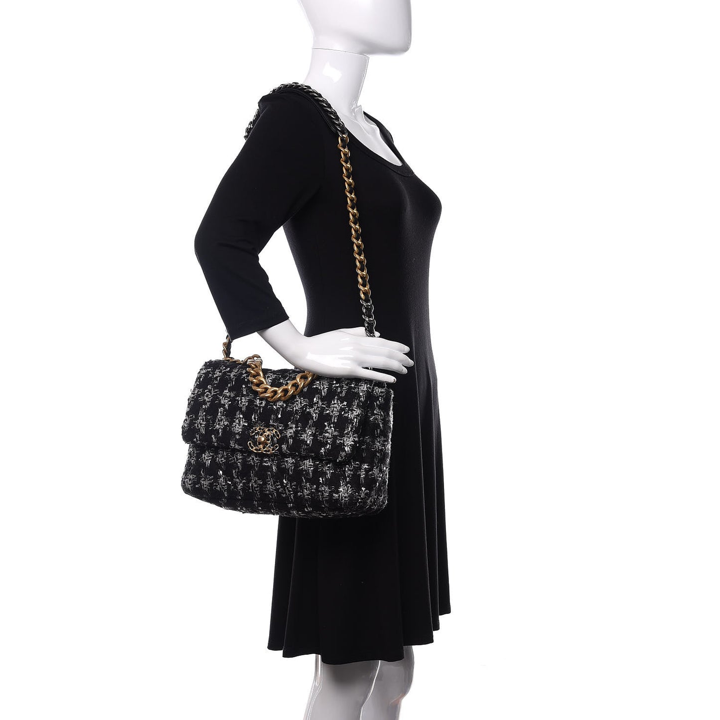 Tweed Quilted Large 19 Flap Black Ecru White